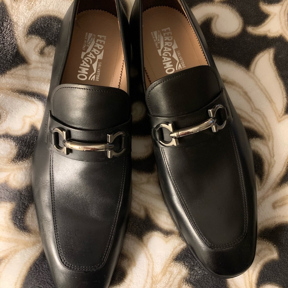 Mens EUC Salvatore Ferragamo 64288 black leather silver gancini bit loafer 12 EE